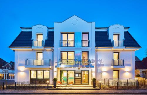 Busum Hotel | Bernstein Hotel "50`s Seaside Motel"
