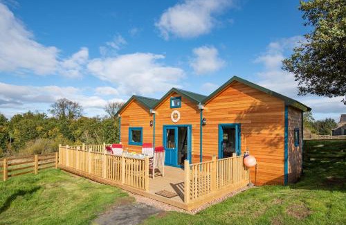 Bowsden House | Berrington Beach Hut