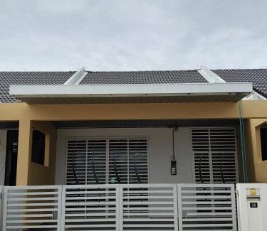 Kepala Batas House | Bertam Wawasan Homestay