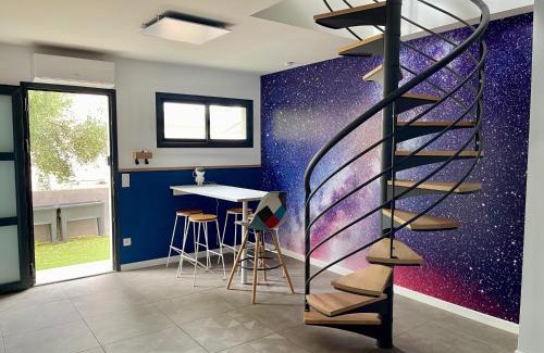 Bessan Apartment | Bessan 2 Ch 5 personnes wifi parking calme