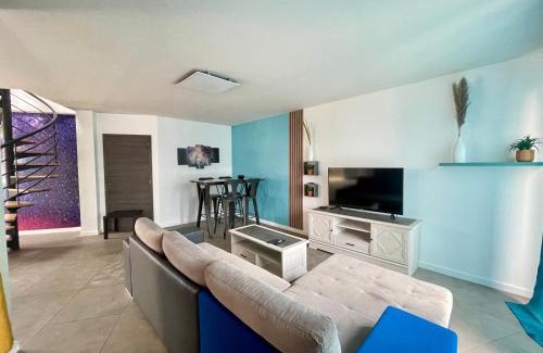 Bessan Apartment | Bessan 2 Ch 5 personnes wifi parking calme