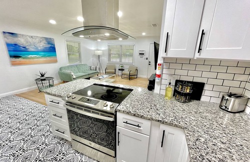 New Warrington House | Best 3BR Retreat for 6 in Pensacola!
