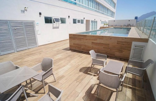 Monterrey Centro Apartment | Best Apt Luxury Modern New 2BR Gym Pool 3mins SPGG