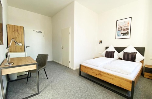 Hanau House | Best Boarding House
