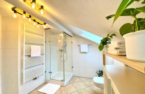 Hopferau Apartment | Best Butler Superior Suite *Balkon*Parken*Hütte