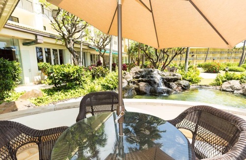 Hanamaulu Apartment | Best Deal in Town kauai beach resort, romantic, "Zen" and super relaxed!