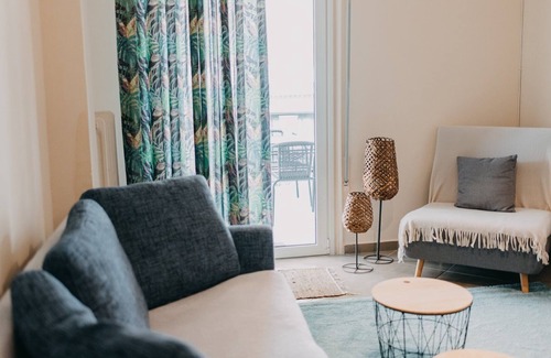 Zavlani Apartment | Best House Deck Aprtm Old Port of Patras