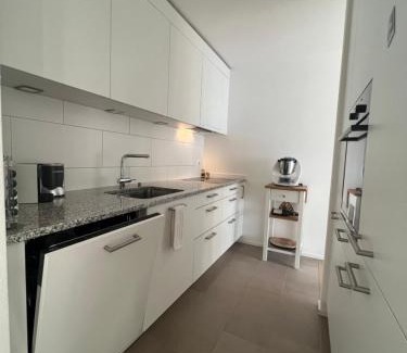 Gundeldingen Apartment | Best located & fully equipped apartment at Basel SBB main station