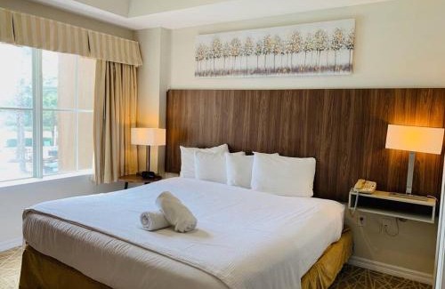 Florida Center Apartment | Best location 1 Bedroom Resort Near Universal