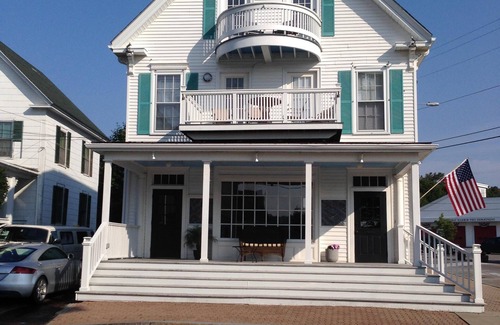 Boothbay Harbor Apartment | Best location and harbor views!.