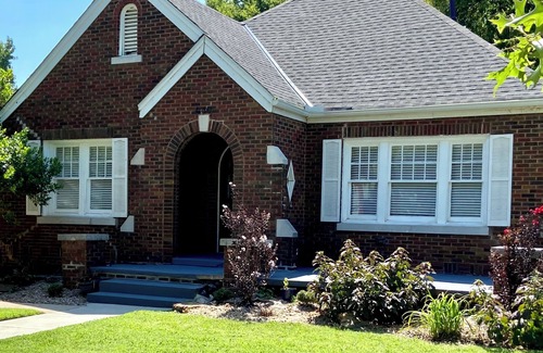 Norman House | Best Location, comfy bungalow just a10 min.walk to OU Stadium or Campus Corner