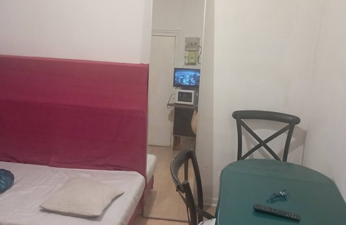 Saint-Victor Apartment | Best location