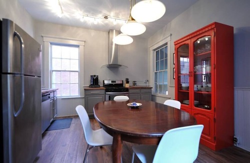Butchertown House | Best Location! - Huge Historic Charm - 3BR-3BTH