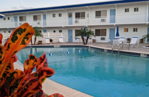 Sarasota Condo | Best Location on Lido Keys! Steps to Lido Beach & St. Armand's Circlen