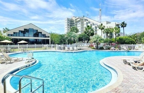 Florida Center Apartment | Best Location Studio Orlando I-Drive Free Parking
