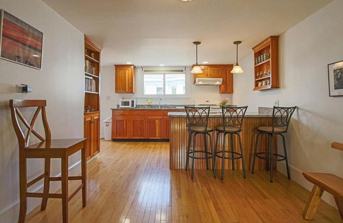 Munjoy Hill Apartment | Best Ocean View In Portland!
