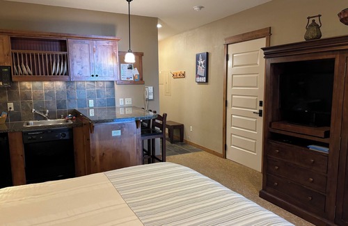 Kellogg Condo | Best private outdoor space at Silver!