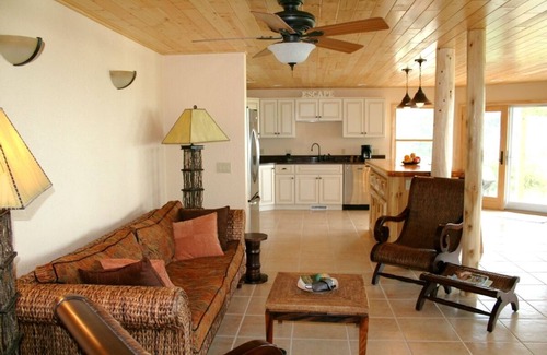 Mackinaw City House | Best Sunset-Beautiful, Spacious, Beachfront Home on Lake Michigan, Mackinaw City