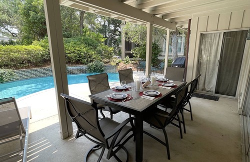 Oceanside House | BEST VALUE ON THE BEACH IN SEA PINES!nALMOST OCEANFRONT!