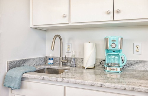 Wrightsville Beach Apartment | Best View and Amenities on the Island. Stay & Play