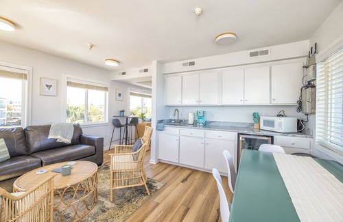 Wrightsville Beach Apartment | Best View and Amenities on the Island. Stay & Play