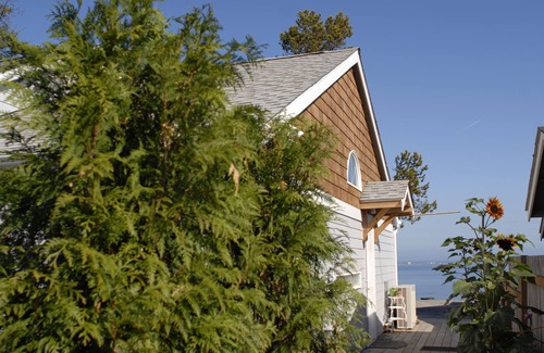 Port Angeles House | Best View in Port Angeles: The Bluff House