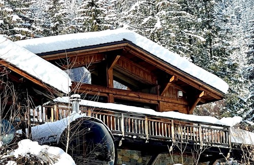 Chamonix-Mont-Blanc Ski Chalet | Best View of Mont Blanc in Chamonix - Scenic Sauna/Outdoor Jacuzzi - 5* Luxury