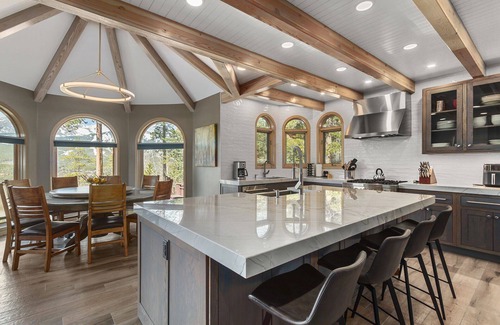 Baldy Mountain House | Best Views of Breckenridge! Perfect home to stay after a long day on the slopes!