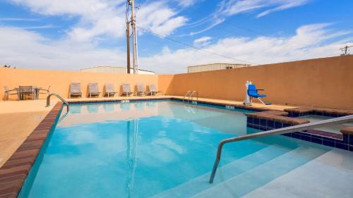 Abbeville Hotel | Best Western Abbeville Inn and Suites