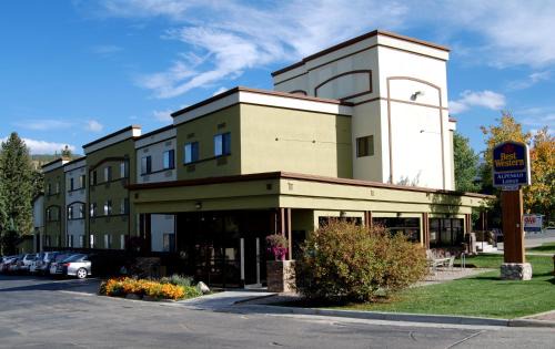 Winter Park Hotel | Best Western Alpenglo Lodge