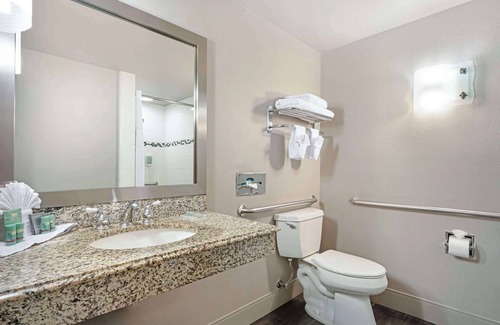 Altaville Hotel | Best Western Cedar Inn & Suites