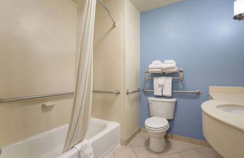 Coffeyville Hotel | Best Western Coffeyville Central Business District Inn and Suites