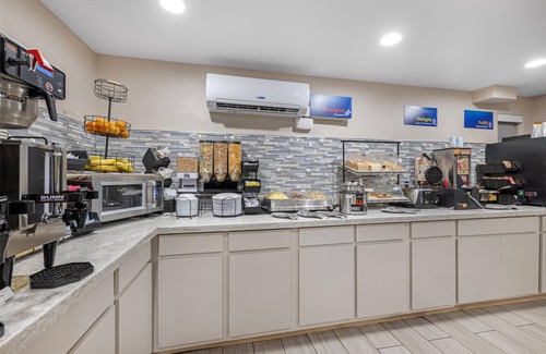 Roswell Hotel | Best Western El Rancho Palacio