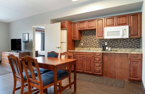 Grand Rapids Hotel | Best Western Executive Inn & Suites