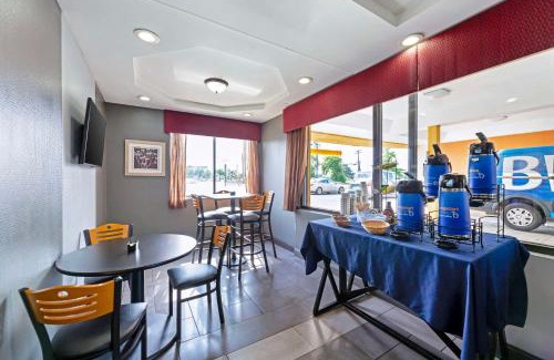 Rochester Hotel | Best Western Inn at the Rochester Airport