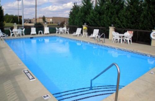 Monroe Hotel | Best Western Inn & Suites Monroe