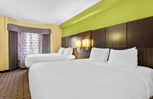 Knoxville Hotel | Best Western Knoxville Suites - Downtown