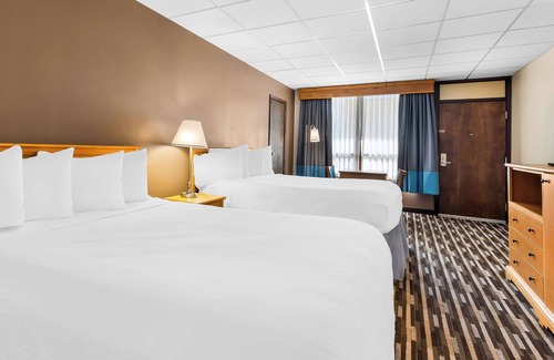 Chamberlain Hotel | Best Western Lee's Motor Inn
