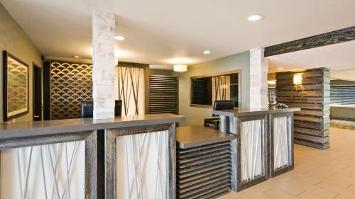 Long Beach Hotel | Best Western Long Beach Inn