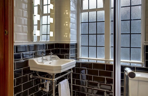 The Westside Hotel | Best Western Plough & Harrow Hotel
