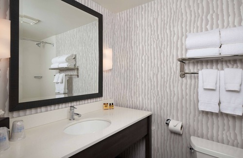 Newport Hotel | Best Western Plus Agate Beach Inn