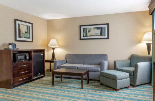 Pittsfield Hotel | Best Western Plus Berkshire Hills Inn & Suites