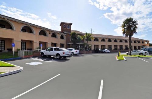 Milpitas Hotel | Best Western Plus Brookside Inn