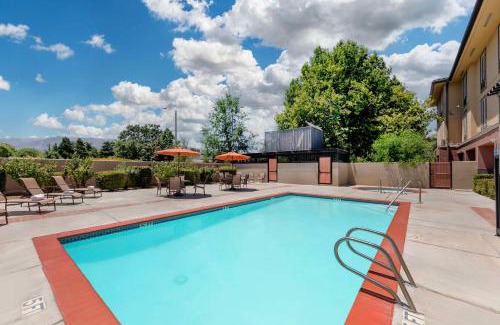 Tehachapi Hotel | Best Western Plus Country Park Hotel