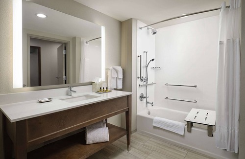 Olive Branch Hotel | Best Western Plus Desoto
