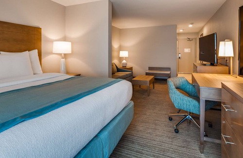 Olive Branch Hotel | Best Western Plus Desoto
