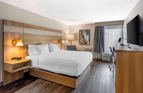 York Hotel | Best Western Plus Heritage Rail Inn & Suites