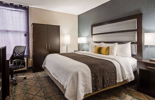 Pike Hotel | Best Western Plus Indianapolis NW Hotel