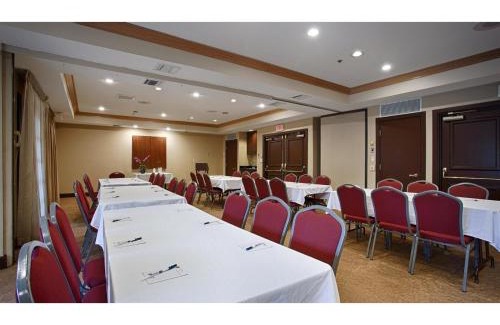 Orange Hotel | Best Western Plus Meridian Inn & Suites, Anaheim-Orange