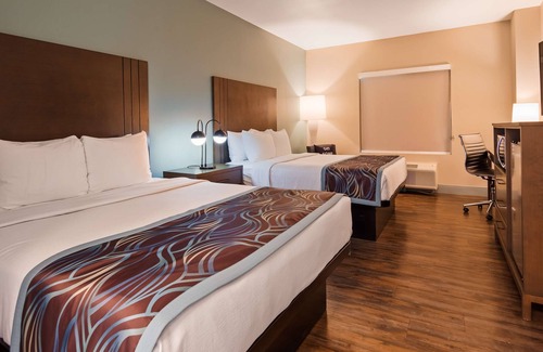 Barstow Hotel | Best Western Plus New Barstow Inn & Suites